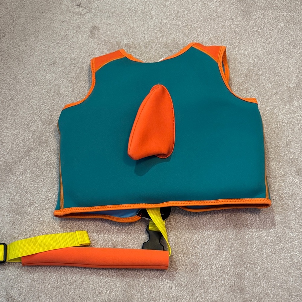 Pottwal  swim vest for a toodler boy in great condition - Picture 2 of 5